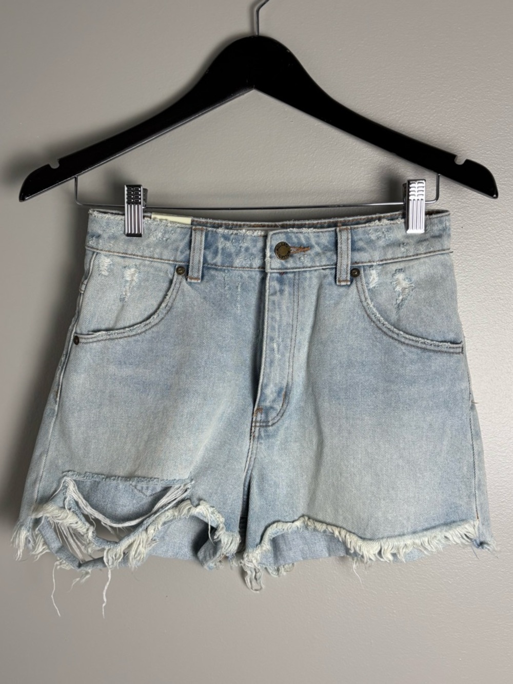 ROLLA'S Dusters High Rise Slim Light Wash Layla Bleach Distressed Denim Shorts - Picture 6 of 14